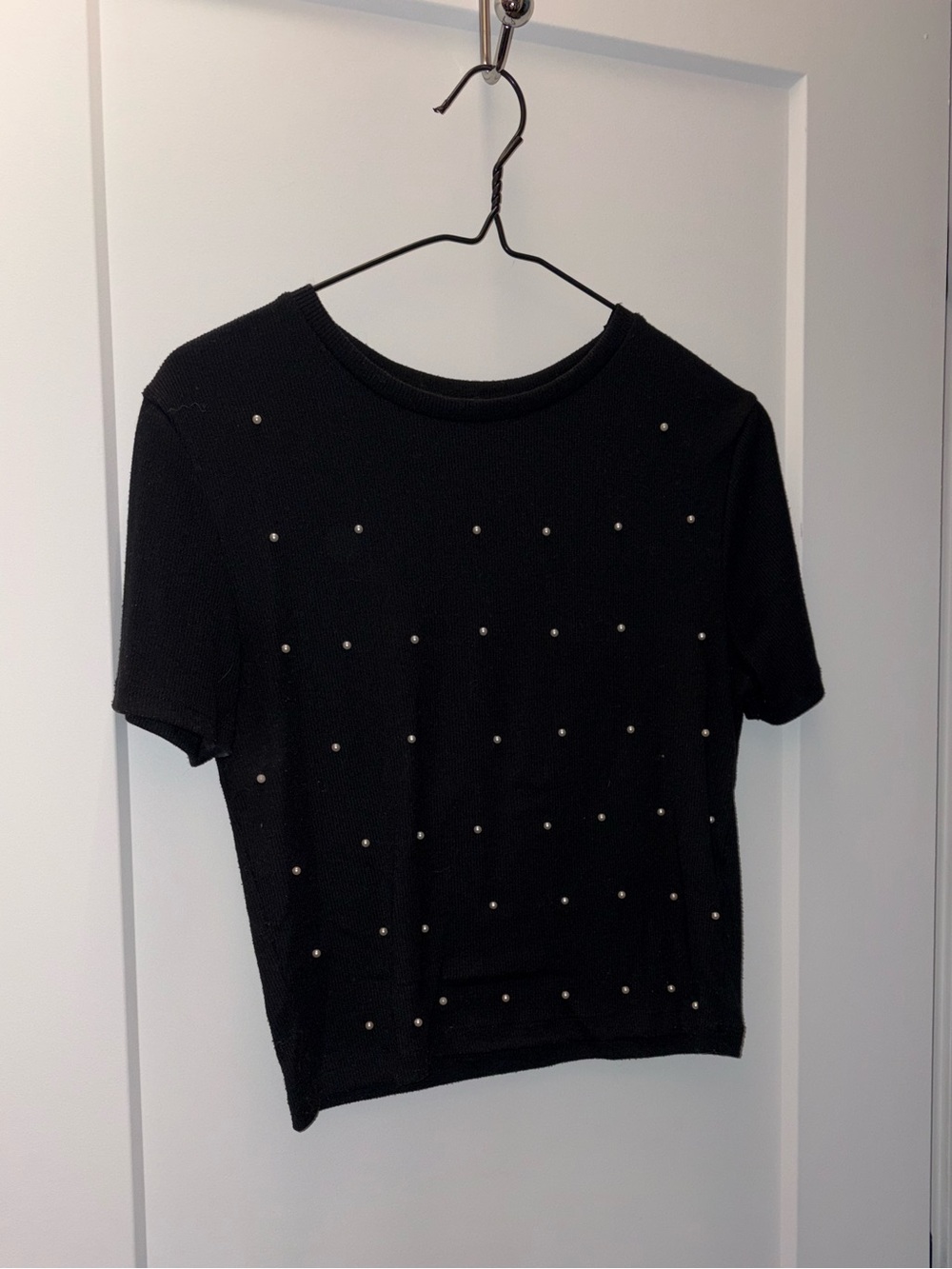 Zara Black Short-Sleeve Pearl-Accent Knit Tee